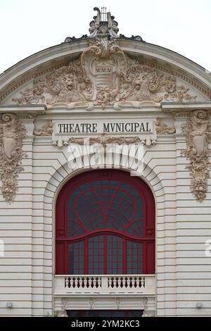 Das Belle Epoque, Rokoko oder Art Nouveau Thêâtre Municipal de Castres oder Castres Municipal Theatre (1899–1904) von Joseph Galinier, Castres Tarn Frankreich Stockfoto