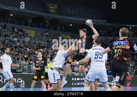 Zagreb, Kroatien. November 2024. ZAGREB, KROATIEN - 20. NOVEMBER: Albin Lagergren aus Magdeburg in Aktion beim EHF Champions League Group-Spiel zwischen HC Zagreb und SC Magdeburg in der Arena Zagreb am 20. November 2024 in Zagreb. Foto: Sanjin Strukic/PIXSELL Credit: Pixsell/Alamy Live News Stockfoto