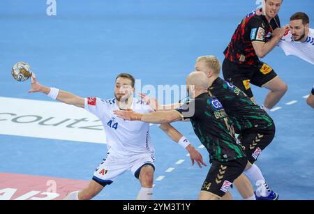 Zagreb, Kroatien. November 2024. ZAGREB, KROATIEN - 20. NOVEMBER: Ihar Bialiauski aus Zagreb während des EHF Champions League Gruppenspiels zwischen HC Zagreb und SC Magdeburg in der Arena Zagreb am 20. November 2024 in Zagreb. Foto: Sanjin Strukic/PIXSELL Credit: Pixsell/Alamy Live News Stockfoto