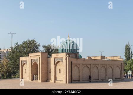 Blick auf die Barak Khan Madrasah des Khast Imam Komplexes. Taschkent. Usbekistan. Stockfoto