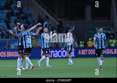 Porto Alegre, Brasilien. November 2024. Bilder des Fußballspiels zwischen Grêmio und Juventude, gültig für die 34. Runde der brasilianischen Meisterschaft 2024, Serie A, am Mittwoch (20) in der Arena do Grêmio in Porto Alegre, RS. Quelle: Antônio Machado/FotoArena/Alamy Live News Stockfoto