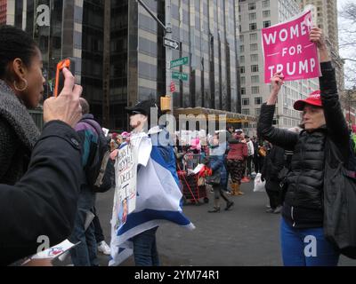 New York City, New York, USA – 20. Januar 2018: Frauenmarsch 2018 in New York City. Stockfoto