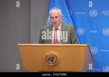 New York, USA, 20. November 2024: Stephane Dujarric Sprecher des Generalsekretärs während seiner Tageszeitung PressBrifing heute im UNHQ in New York City. Foto: Luiz Rampelotto/EuropaNewswire Stockfoto