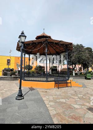 Zempoala, Hidalgo, Mexiko - 14. Februar 2024: Die magische mexikanische Stadt Zempoala im Bundesstaat Hidalgo mit Kulturtourismus ist die Hauptattraktion Stockfoto