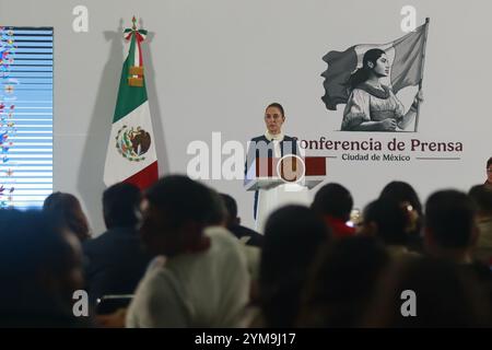 Nicht exklusiv: Mexikos Präsidentin Claudia Sheinbaum Pardo sagte, dass sie drei Sekundärgesetze der Justiz zum mexikanischen Kongress geschickt habe, Stockfoto