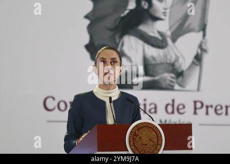 Nicht exklusiv: Mexikos Präsidentin Claudia Sheinbaum Pardo sagte, dass sie drei Sekundärgesetze der Justiz zum mexikanischen Kongress geschickt habe, Stockfoto