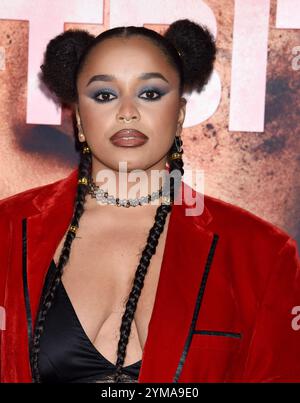 Hollywood, USA. November 2024. ISIS Brown kommt am 20. November 2024 zur Premiere von Los Angeles im Linwood Dunn Theatre in Hollywood, KALIFORNIEN. © Janet Gough/AFF-USA. COM Credit: AFF/Alamy Live News Stockfoto