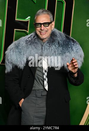 Jeff Goldblum bei der britischen Filmpremiere „Wicked Part 1“, Royal Festival Hall, Belvedere Road, am Montag, 18. November 2024 in London, England, UKCAP/MAT © Stockfoto