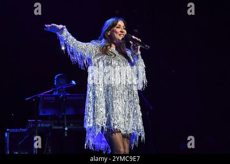 UK. November 2024. LONDON, ENGLAND – 20. NOVEMBER: Natalie Imbruglia tritt am 20. November 2024 in der O2 Arena in Greenwich auf. CAP/MAR © MAR/Capital Pictures Credit: Capital Pictures/Alamy Live News Stockfoto