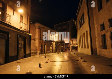 Astorga, Spanien, 9. Juni 2022: Blick auf das Rathaus in Astorga in Spanien. Hochwertige Fotos Stockfoto