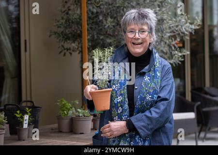 Jekka McVicar, Bio-Kräuteranbauer und Gartenbauautor, England, Großbritannien Stockfoto