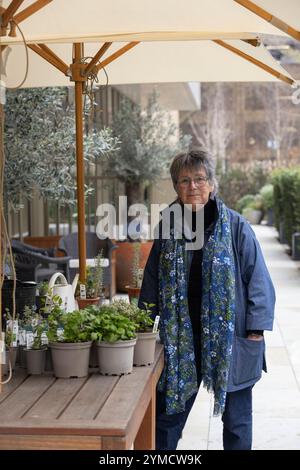 Jekka McVicar, Bio-Kräuteranbauer und Gartenbauautor, England, Großbritannien Stockfoto