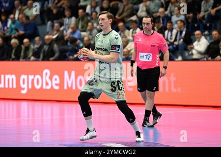 Gummersbach, Deutschland. November 2024. OLE Pregler (VfL Gummersbach, #23) GER, VfL Gummersbach vs. FH Hafnarfjoerdur, Handball, EHF Pokal, Gruppenrunde, Spielzeit 2024-2025, Schwalbe Arena, Gummersbach, 19.11.202419.11.2024 Foto: Eibner-Pressefoto/Jürgen Augst Credit: dpa/Alamy Live News Stockfoto