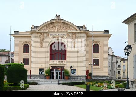 Das Belle Epoque, Rokoko oder Art Nouveau Thêâtre Municipal de Castres oder Castres Municipal Theatre (1899–1904) von Joseph Galinier, Castres Tarn Frankreich Stockfoto