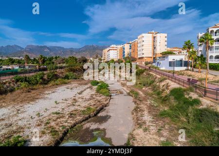 Nerja Chillar trockene Flussbett kein Wasser am Chucho Strand Spanien Andalusien Stockfoto