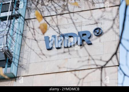 Düsseldorf 21.11.2024 WDR Westdeutscher Rundfunk ARD öffentlich-rechtlicher Rundfunk Logo Schriftzug Rundfunkgebühren Grundversorgung GEZ Gebühreneinzugszentrale Zwangsgebühren Düsseldorf Nordrhein-Westfalen Deutschland *** Düsseldorf 21 11 2024 WDR Westdeutscher Rundfunk ARD öffentlich-rechtlicher Rundfunk Logo Schriftzug Rundfunkgebühren Grunddienst GEZ Gebühreneingszentrale Zwangsgebühren Düsseldorf Nordrhein-Westfalen Deutschland Stockfoto