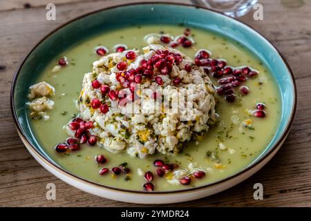 Karibischer Kochworkshop mit Küchenchef Helmi Smeulders. Ceviche mit Tequila und Granatapfel (Passionsfrucht). Djonora Marthaweg, Willemstad, Curacao, Kòrsou Stockfoto