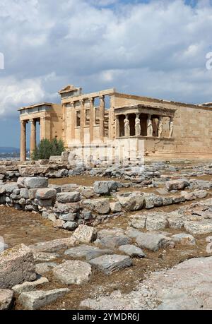 Das Erechtheion, das Erechtheum oder der Tempel der Athena Polias, Akropolis, Athen, Griechenland, Europa. Stockfoto