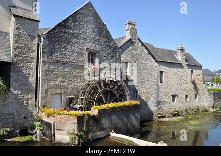 Mühle am Fluss Aure in Bayeux Stockfoto