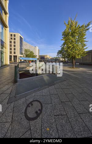 U-Bahnstation Zoologischer Garten in Berlin, Hauptstadt, unabhängige Stadt, Bundesland Berlin, Deutschland, Europa Stockfoto