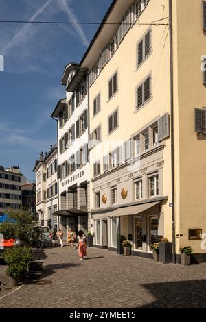 Geschäfte in den Straßen von Zürich, Schweiz Stockfoto