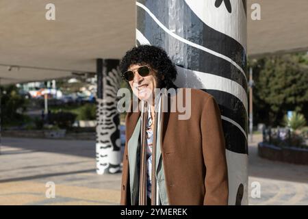 Ray Dorset, auch bekannt als Mungo Jerry, der Frontmann der britischen Rockband Mungo Jerry, fotografierte am Bournemouth Pier an der Südküste Englands. Stockfoto