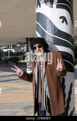 Ray Dorset, auch bekannt als Mungo Jerry, der Frontmann der britischen Rockband Mungo Jerry, fotografierte am Bournemouth Pier an der Südküste Englands. Stockfoto