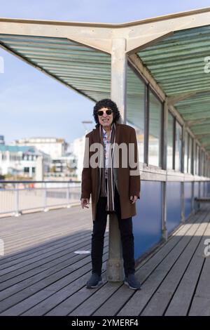 Ray Dorset, auch bekannt als Mungo Jerry, der Frontmann der britischen Rockband Mungo Jerry, fotografierte am Bournemouth Pier an der Südküste Englands. Stockfoto