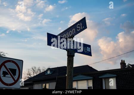 Ausschilderung zur Jepson Street und Victoria Avenue in Niagara Falls, Ontario, Kanada Stockfoto