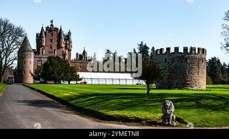 Landschaften rund um Schottland. Burgentour. Frühlingszeit. Stockfoto