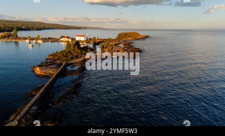Luftaufnahme von Grand Marais, Minnesota, USA. Stockfoto