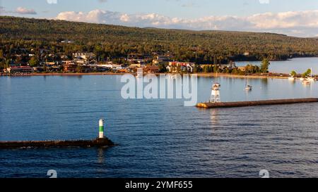 Luftaufnahme von Grand Marais, Minnesota, USA. Stockfoto