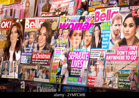 Meghan Markle und Kate Middleton – die britischen Mitglieder der königlichen Familie Kate Middleton, Meghan Markle und Prinz Harry sind auf dem Cover von Bella und OK zu sehen Stockfoto