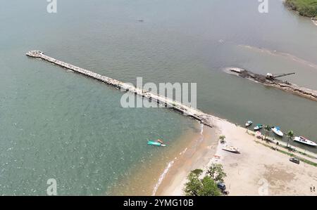 Parati, Rio De Janeiro, Brasilien. November 2024. Paraty (rj), 11. november 21/2024 - View/aerea/paraty/rj - aus der Vogelperspektive auf das historische Zentrum der Stadt paraty, am Nachmittag dieses donnerstags, 21. november 2024. (Foto: Leco Viana/Thenews2/Zumapress) (Foto: © Leco Viana/TheNEWS2 via ZUMA Press Wire) NUR REDAKTIONELLE VERWENDUNG! Nicht für kommerzielle ZWECKE! Stockfoto