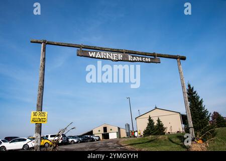 Warner Ranch und Pumpkin Farm Schild an der Schisler Road in Niagara Falls, Ontario, Kanada Stockfoto