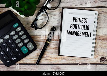 Text für Project Portfolio Management (PPM) auf Notizblock, Hintergrund für Business and Financial Concept Stockfoto