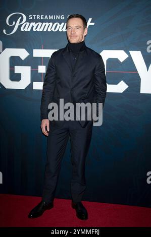 Michael Fassbender bei der Premiere der Paramount+ Serie 'The Agency' im Museum of Modern Art New York, 21.11.2024 Stockfoto