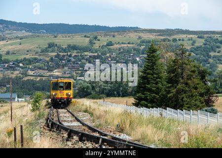 ERR (Südfrankreich): Der Yelow-Zug *** örtliche Bildunterschrift *** Stockfoto