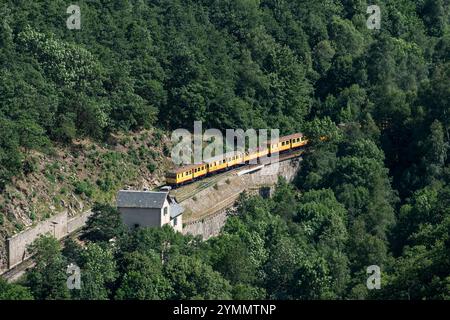 Planès (Südfrankreich): Der Yelow-Zug *** örtlicher Titel *** Stockfoto