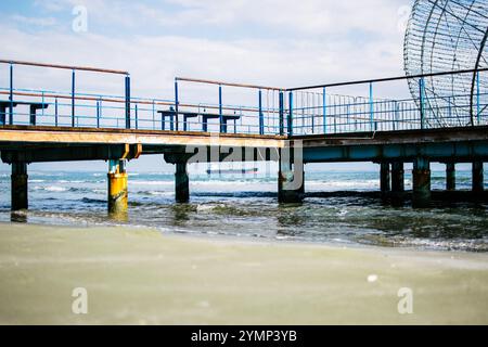 Eine Küste von Larnaca, Zypern im Dezember Stockfoto