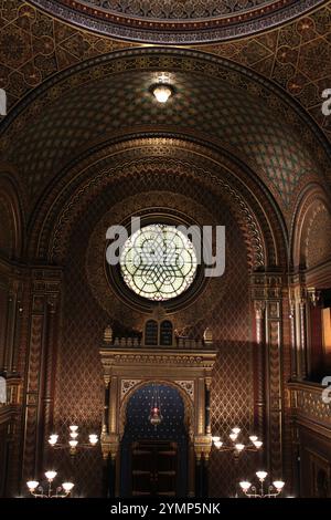 Synagoge in Prag Stockfoto