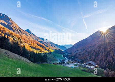 Prägraten am Großvenediger: Weiler Hinterbichl, Virgental, Kapelle Eggerkapelle in Osttirol, Osttirol, Tirol, Österreich Stockfoto