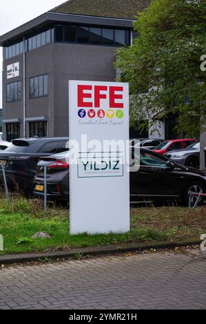 EFE Food Industries und Yildiz Accountants Niederlassungen in Amsterdam, Niederlande, 15. November 2024 Stockfoto