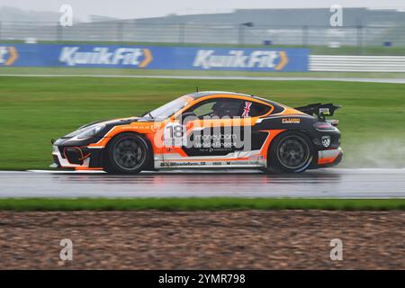 Sebastian Hopkins, Porsche 718 Cayman GT4 RS Clubsport, Team Parker Racing, Porsche Sprint Challenge Great Britain 2024, eine einzelne Markenserie mit einem Stockfoto