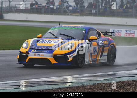 Jamie Osborne, Porsche 718 Cayman GT4 RS Clubsport, Parker Classic Works, Porsche Sprint Challenge Great Britain 2024, eine einzige Markenserie mit allen Stockfoto