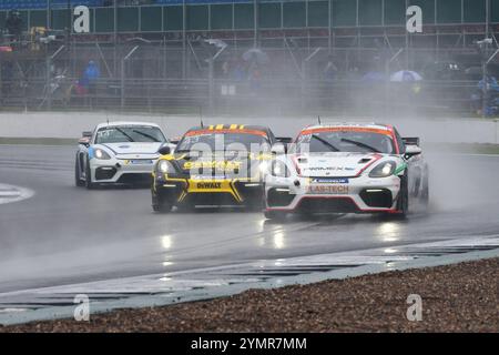 Max Coates, Porsche 718 Cayman GT4 RS Clubsport, Team Omologato mit Graves Motorsport, Thomas Bradshaw, Porsche 718 Cayman GT4 RS Clubsport, Toro Ver Stockfoto