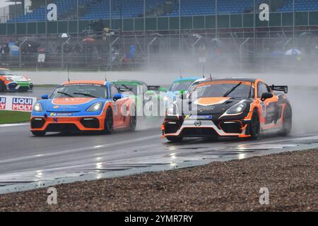 Sebastian Hopkins, Porsche 718 Cayman GT4 RS Clubsport, Paul Porter, Porsche 718 Cayman GT4 Clubsport, Team Parker Racing, Team Parker Racing, Porsche Stockfoto