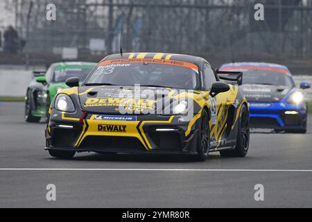 Thomas Bradshaw, Porsche 718 Cayman GT4 RS Clubsport, Toro Verde GT, Porsche Sprint Challenge Großbritannien 2024, eine einzige Markenserie mit allen Antriebssystemen Stockfoto