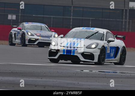 William Rochford, Porsche 718 Cayman GT4 Clubsport, Total Control Racing, Porsche Sprint Challenge Großbritannien 2024, eine einzige Marque-Serie mit allen Stockfoto