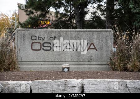 Willkommen im Zeichen der Stadt Oshawa an der King Street West in Ontario, Kanada Stockfoto